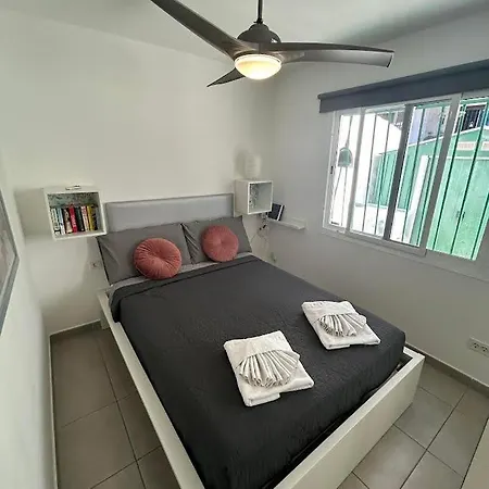 Bungalow En San Eugenio Bajo Apartment