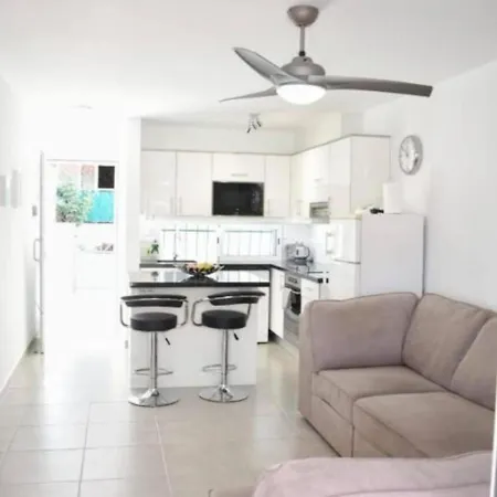 Bungalow En San Eugenio Bajo דירה אדחה