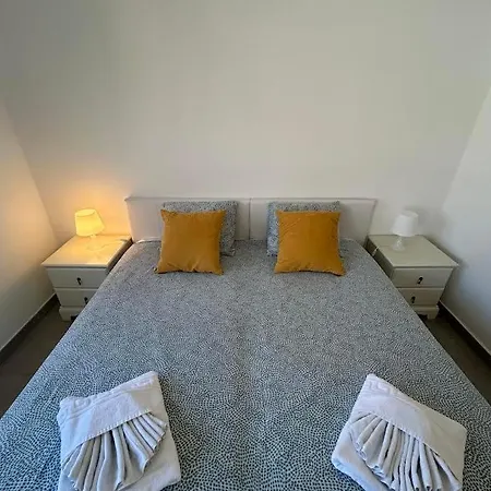Bungalow En San Eugenio Bajo Costa Adeje (Tenerife)