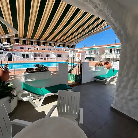 Bungalow En San Eugenio Bajo Apartment